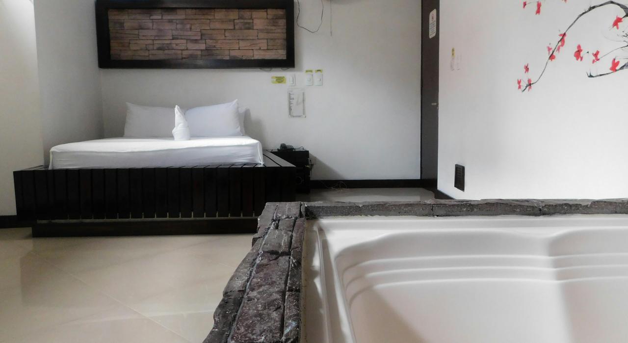 Hotel Kong Medellin Exterior photo